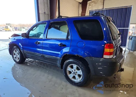2005 Ford Escape Xlt z USA, uszkodzony, nr VIN 1FMYU93195KB68372